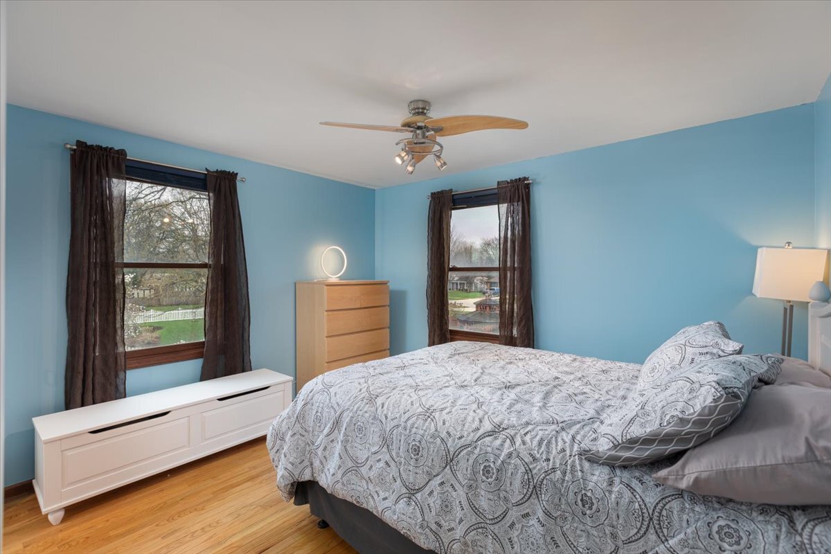 208 South Birchwood Drive Naperville IL 60540