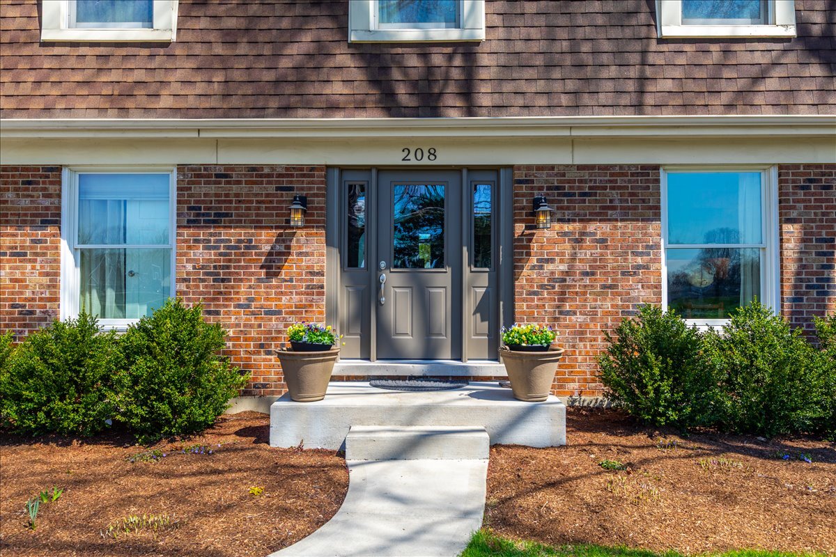 208 South Birchwood Drive Naperville IL 60540