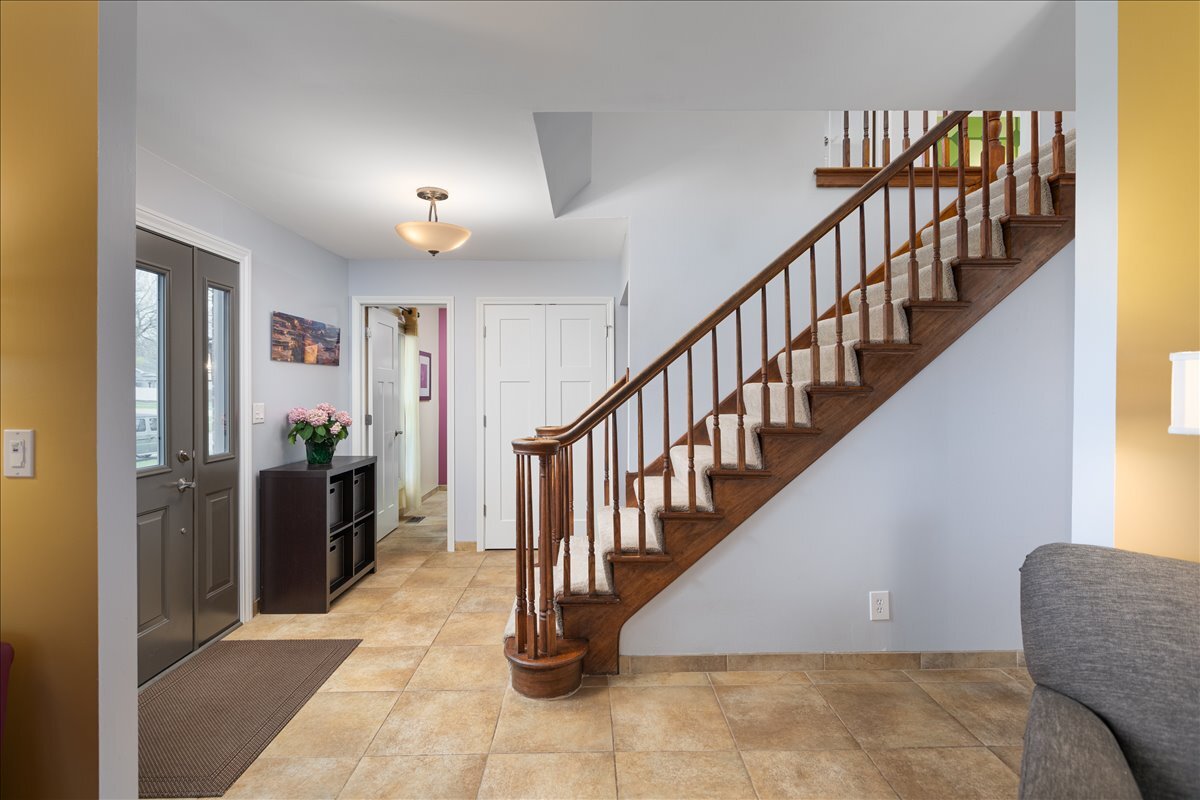 208 South Birchwood Drive Naperville IL 60540