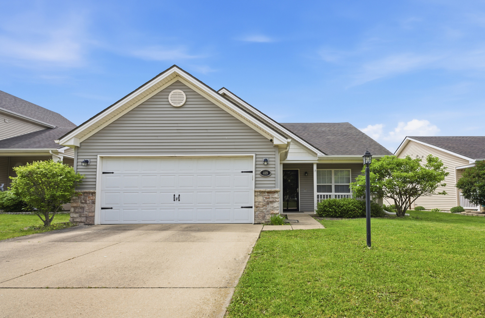 409 Lauterbur Lane Champaign IL 61822