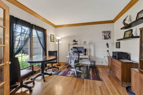 4N918 West Woods Drive St. Charles IL 60175