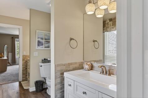 4N918 West Woods Drive St. Charles IL 60175