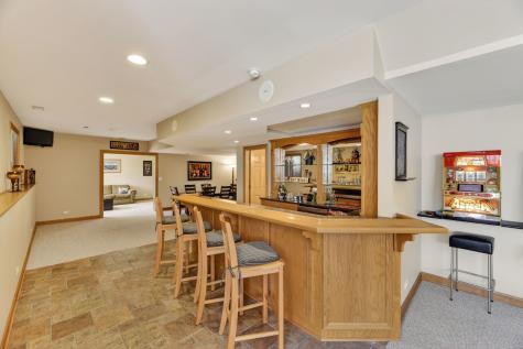 4N918 West Woods Drive St. Charles IL 60175