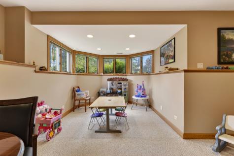 4N918 West Woods Drive St. Charles IL 60175