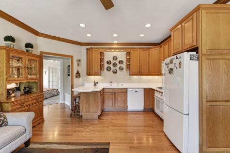 4N918 West Woods Drive St. Charles IL 60175
