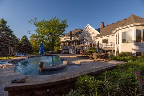 4N918 West Woods Drive St. Charles IL 60175