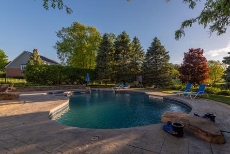 4N918 West Woods Drive St. Charles IL 60175