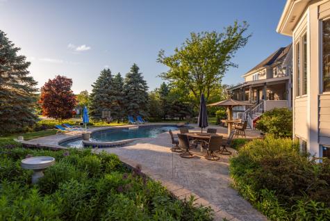 4N918 West Woods Drive St. Charles IL 60175