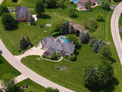 4N918 West Woods Drive St. Charles IL 60175