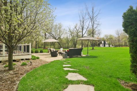 425 Brookmont Lane North Barrington IL 60010