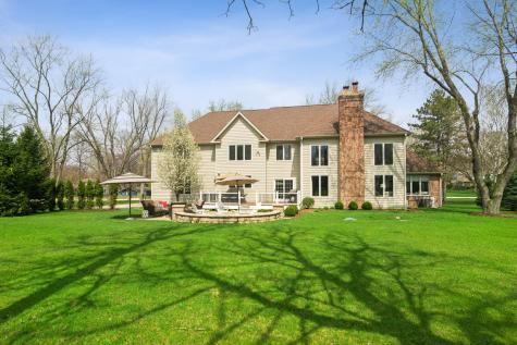 425 Brookmont Lane North Barrington IL 60010