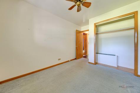 217 Dalton Avenue Mundelein IL 60060