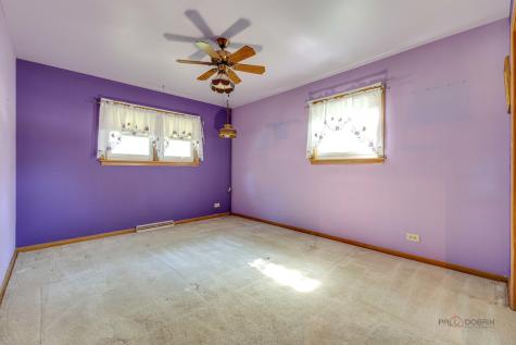 217 Dalton Avenue Mundelein IL 60060