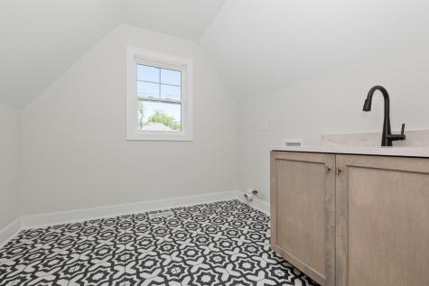 9887 West 145th Street Orland Park IL 60462