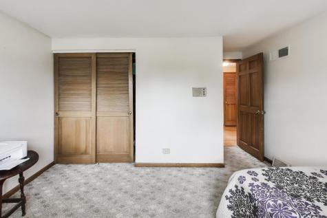 2412 Happy Hollow Road Glenview IL 60026