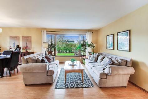 2412 Happy Hollow Road Glenview IL 60026