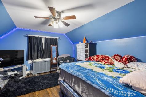 10408 South Avenue J Chicago IL 60617