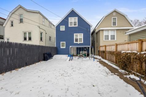 10408 South Avenue J Chicago IL 60617