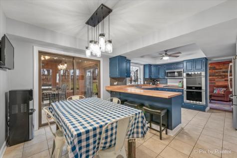 304 Patricia Lane Bartlett IL 60103