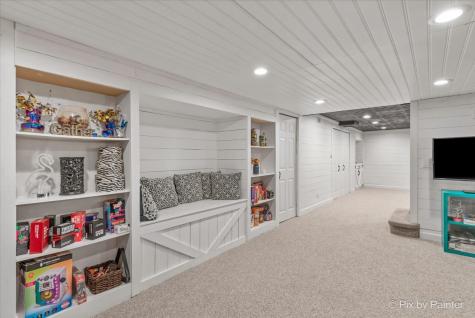 304 Patricia Lane Bartlett IL 60103