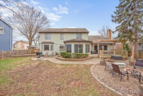 304 Patricia Lane Bartlett IL 60103