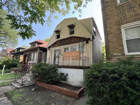 7843 South Langley Avenue Chicago IL 60619