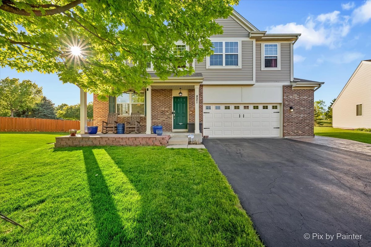 821 Glen Cove Lane Pingree Grove IL 60140