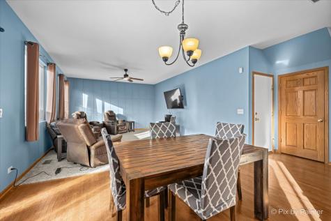 821 Glen Cove Lane Pingree Grove IL 60140
