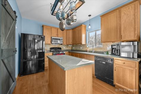 821 Glen Cove Lane Pingree Grove IL 60140
