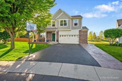 821 Glen Cove Lane Pingree Grove IL 60140