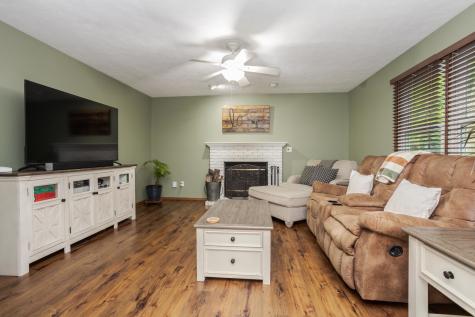 23 Palm Court Bloomington IL 61701