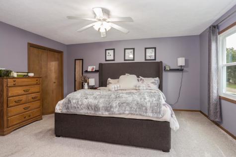 23 Palm Court Bloomington IL 61701