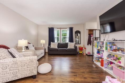 23 Palm Court Bloomington IL 61701