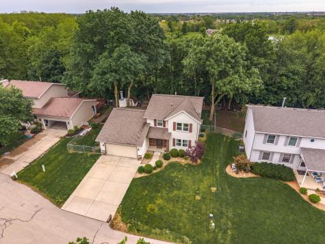 23 Palm Court Bloomington IL 61701