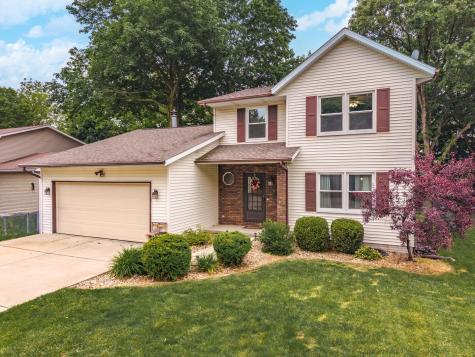 23 Palm Court Bloomington IL 61701