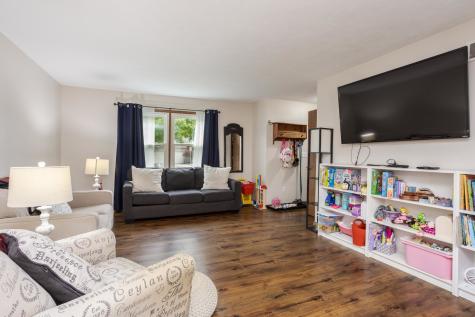 23 Palm Court Bloomington IL 61701