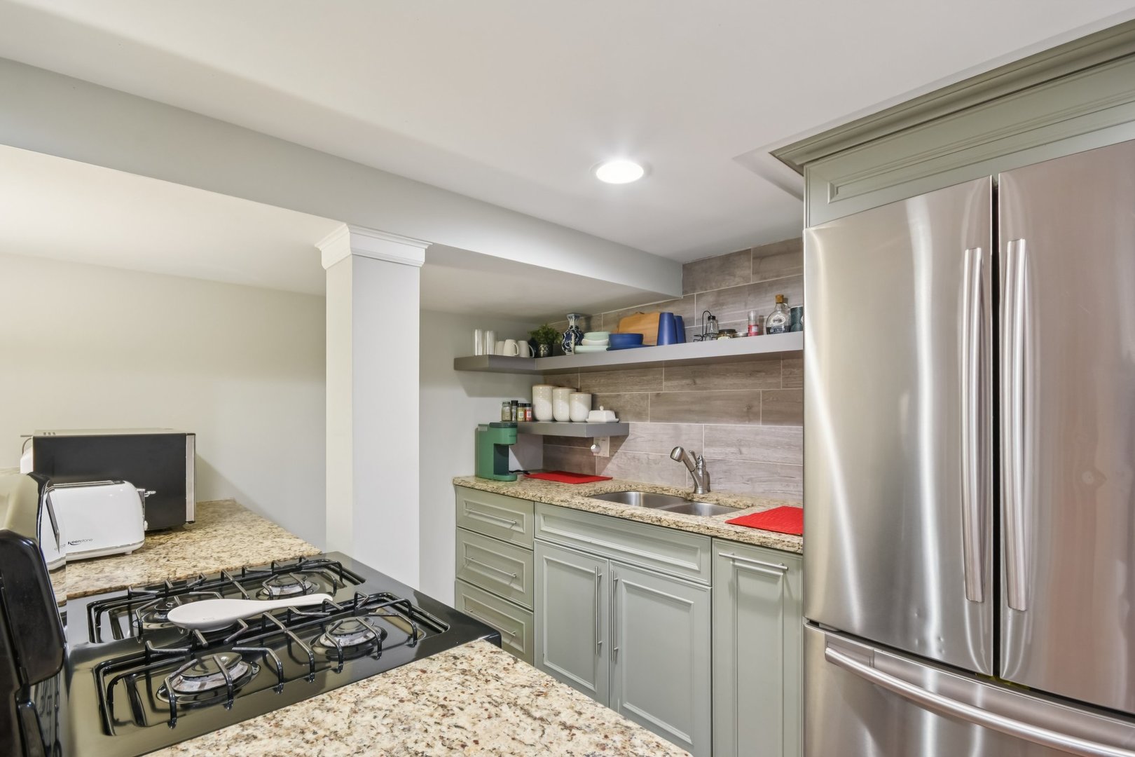 2928 North Rutherford Avenue Chicago IL 60634