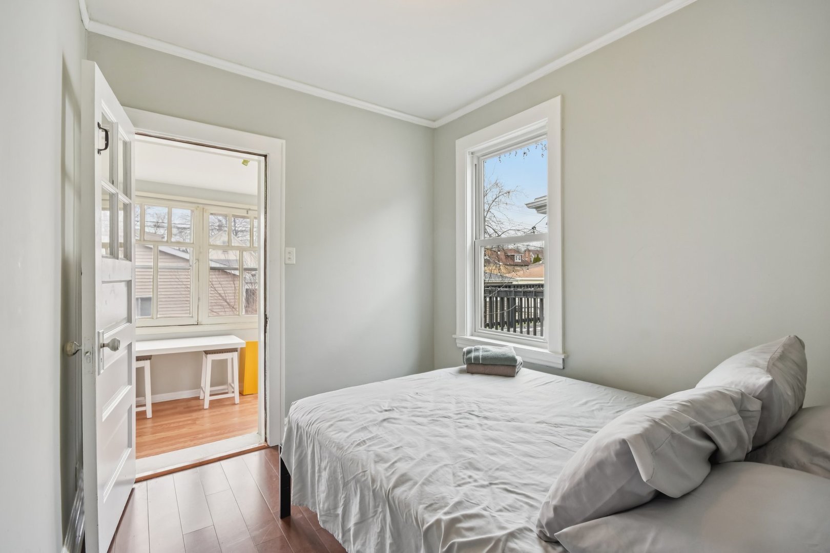 2928 North Rutherford Avenue Chicago IL 60634