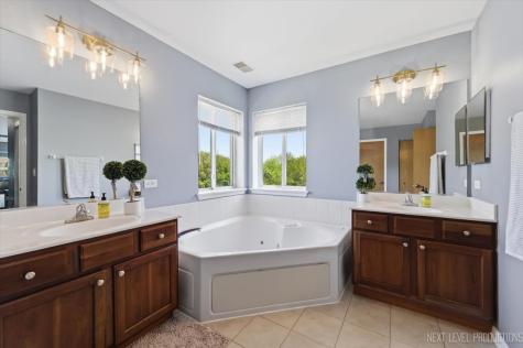 324 Alexis Street Plano IL 60545