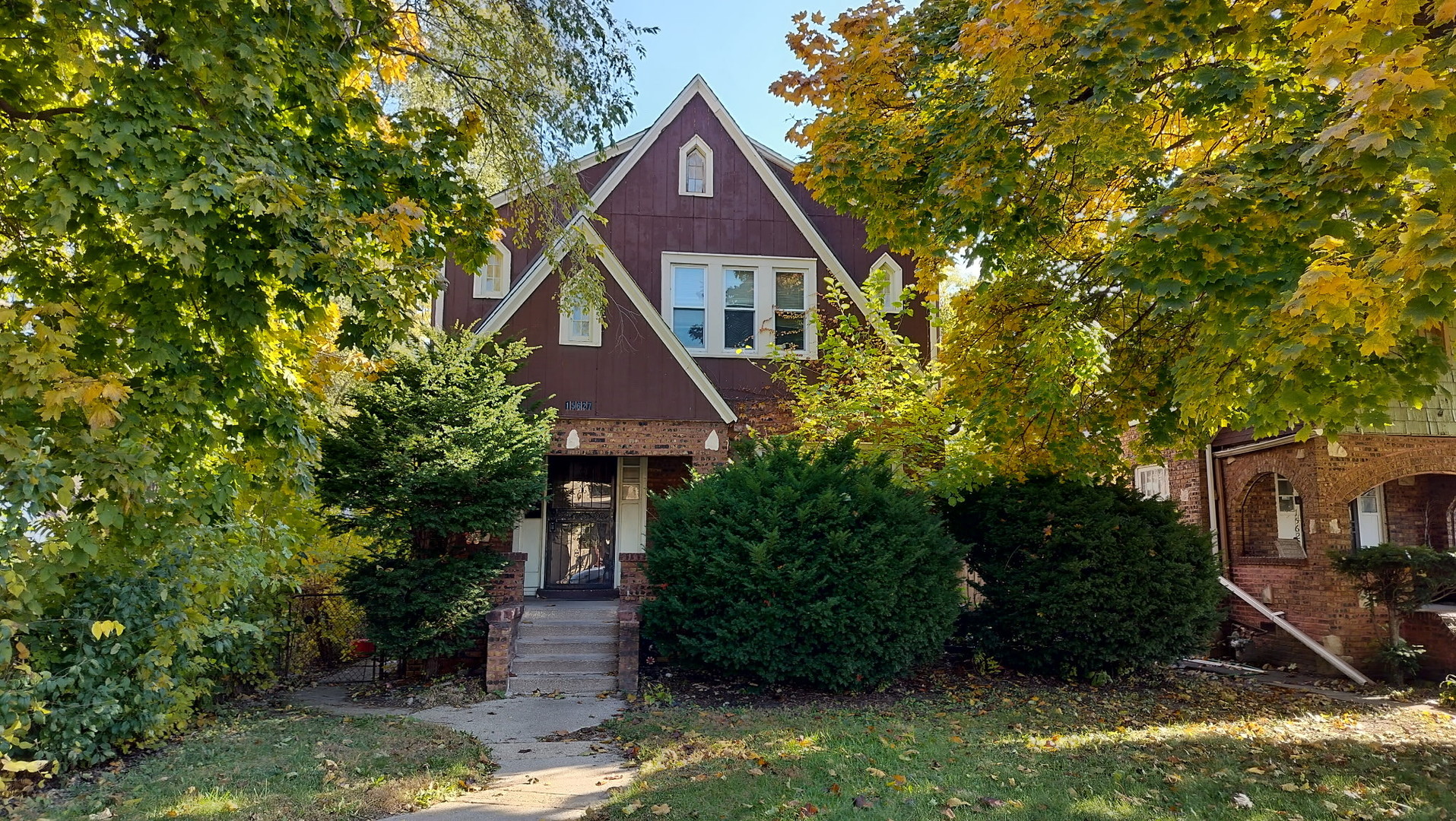 15627 Ashland Avenue Harvey IL 60426