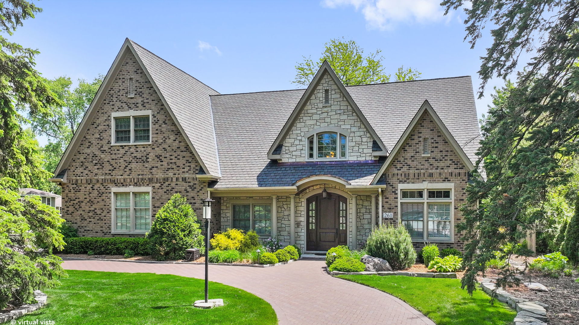 261 South Kenilworth Avenue Glen Ellyn IL 60137