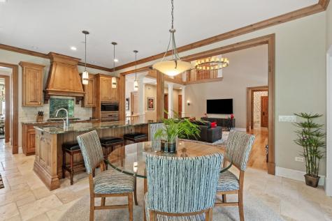 261 South Kenilworth Avenue Glen Ellyn IL 60137