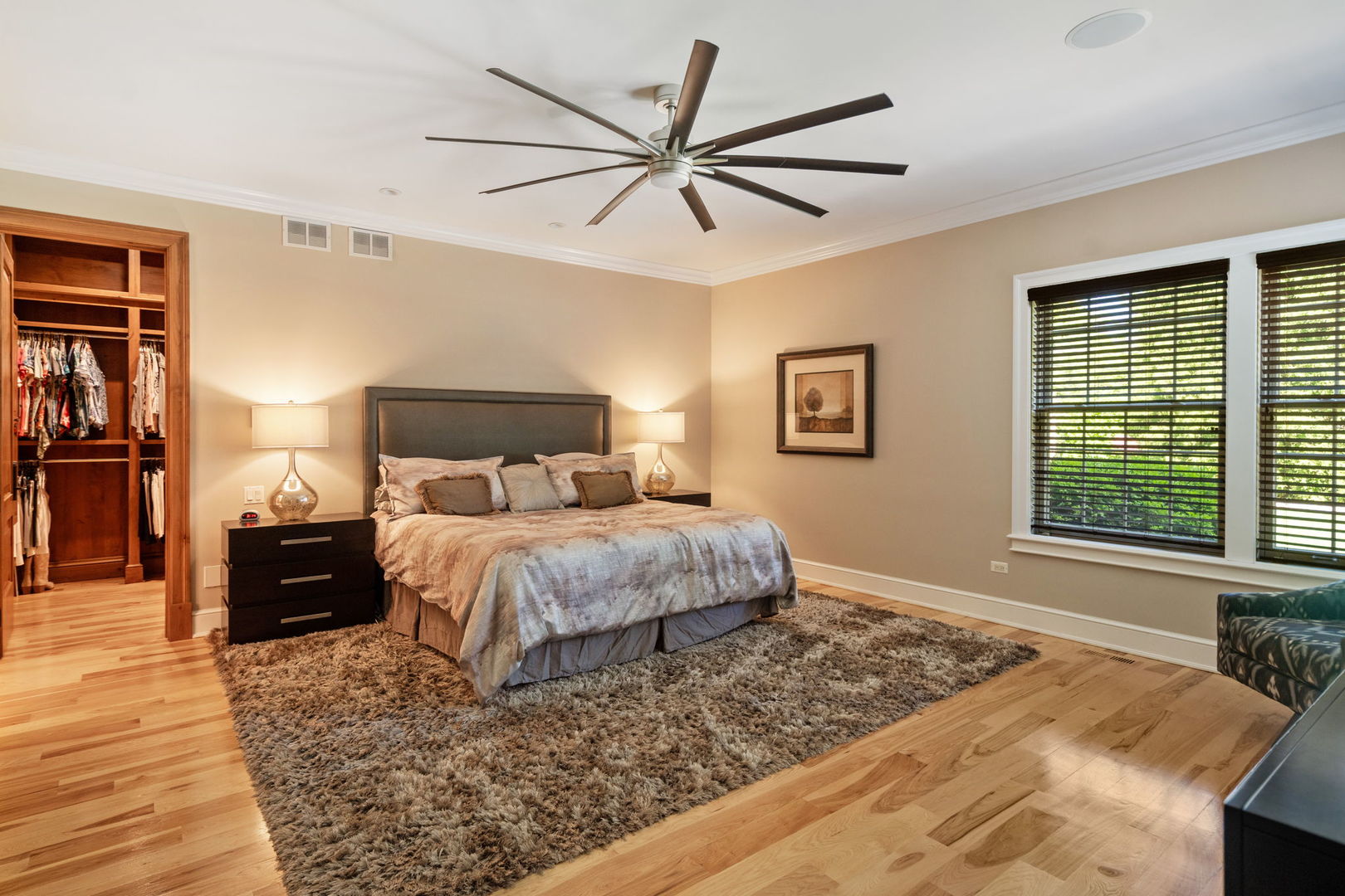 261 South Kenilworth Avenue Glen Ellyn IL 60137