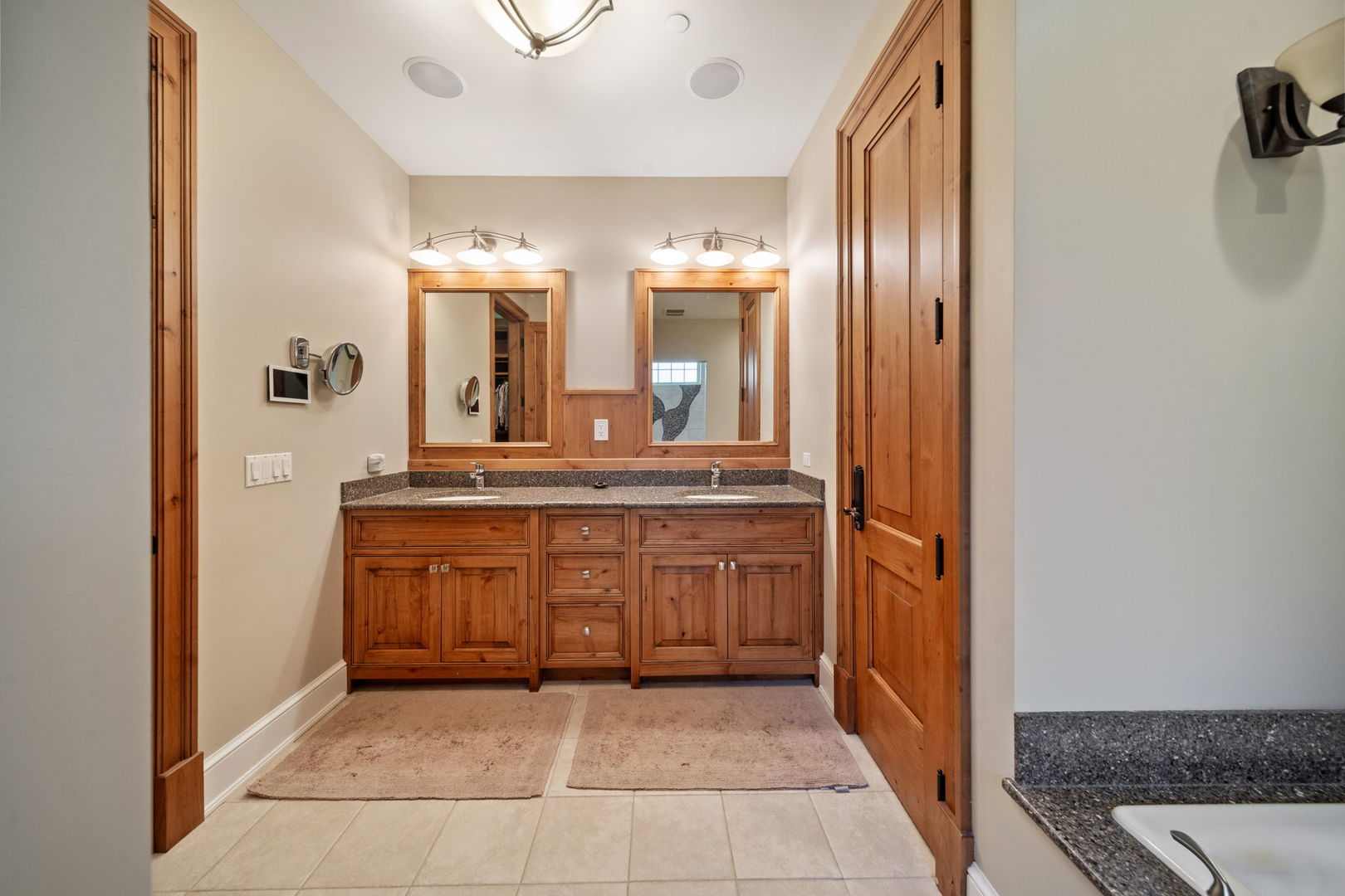 261 South Kenilworth Avenue Glen Ellyn IL 60137