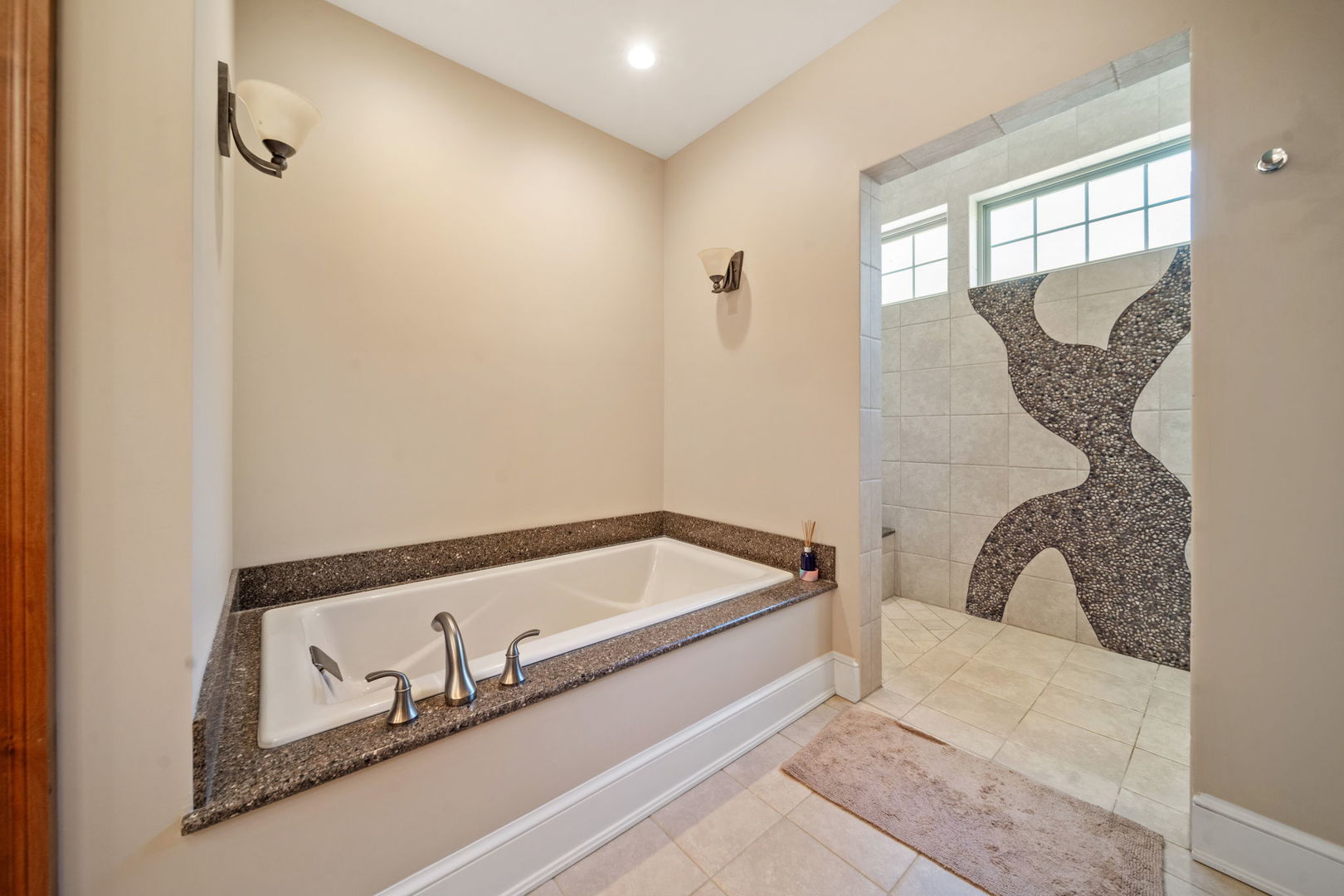 261 South Kenilworth Avenue Glen Ellyn IL 60137
