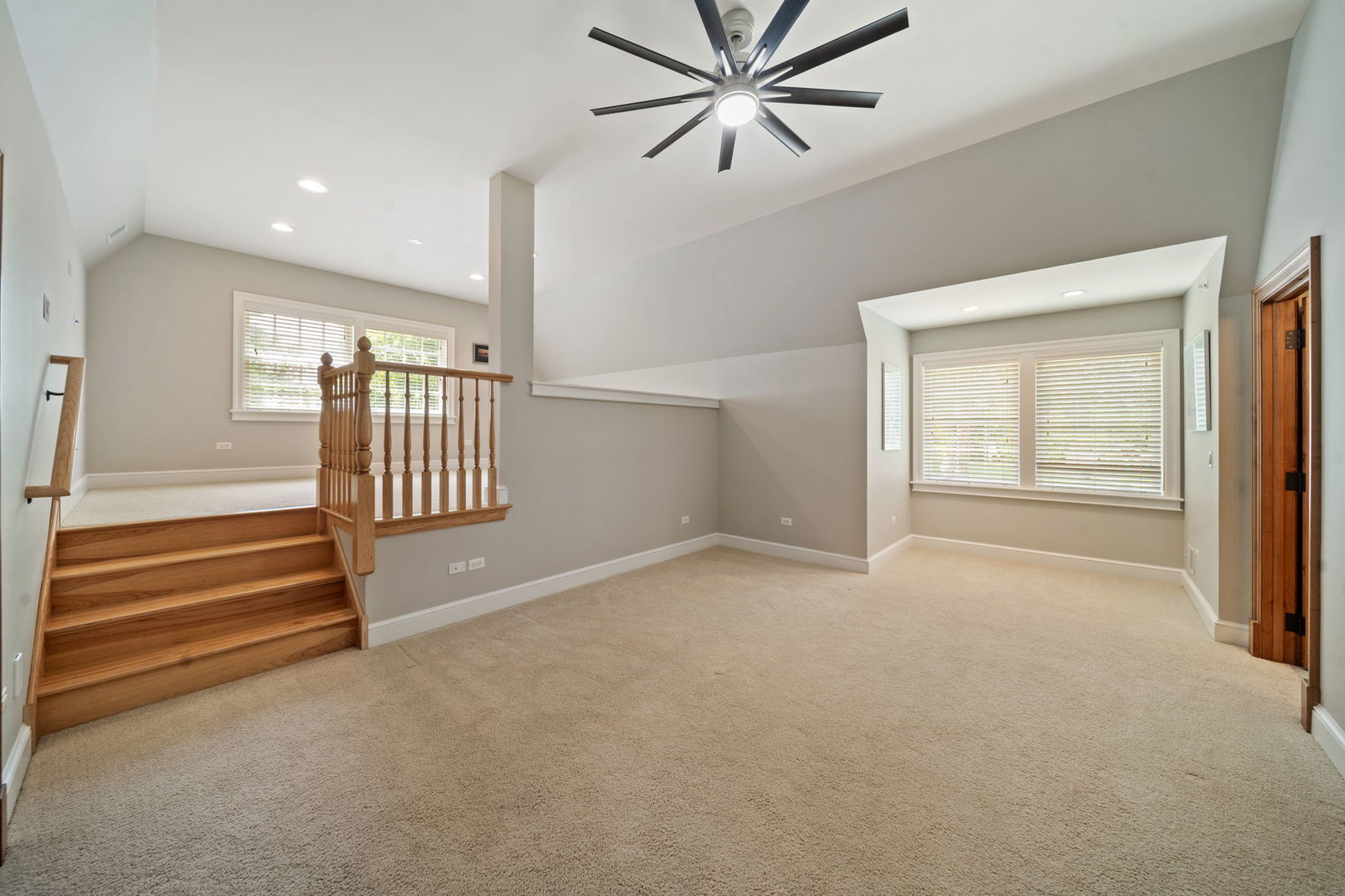 261 South Kenilworth Avenue Glen Ellyn IL 60137