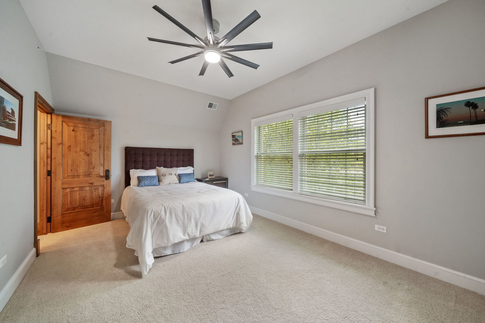 261 South Kenilworth Avenue Glen Ellyn IL 60137