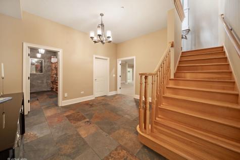 261 South Kenilworth Avenue Glen Ellyn IL 60137