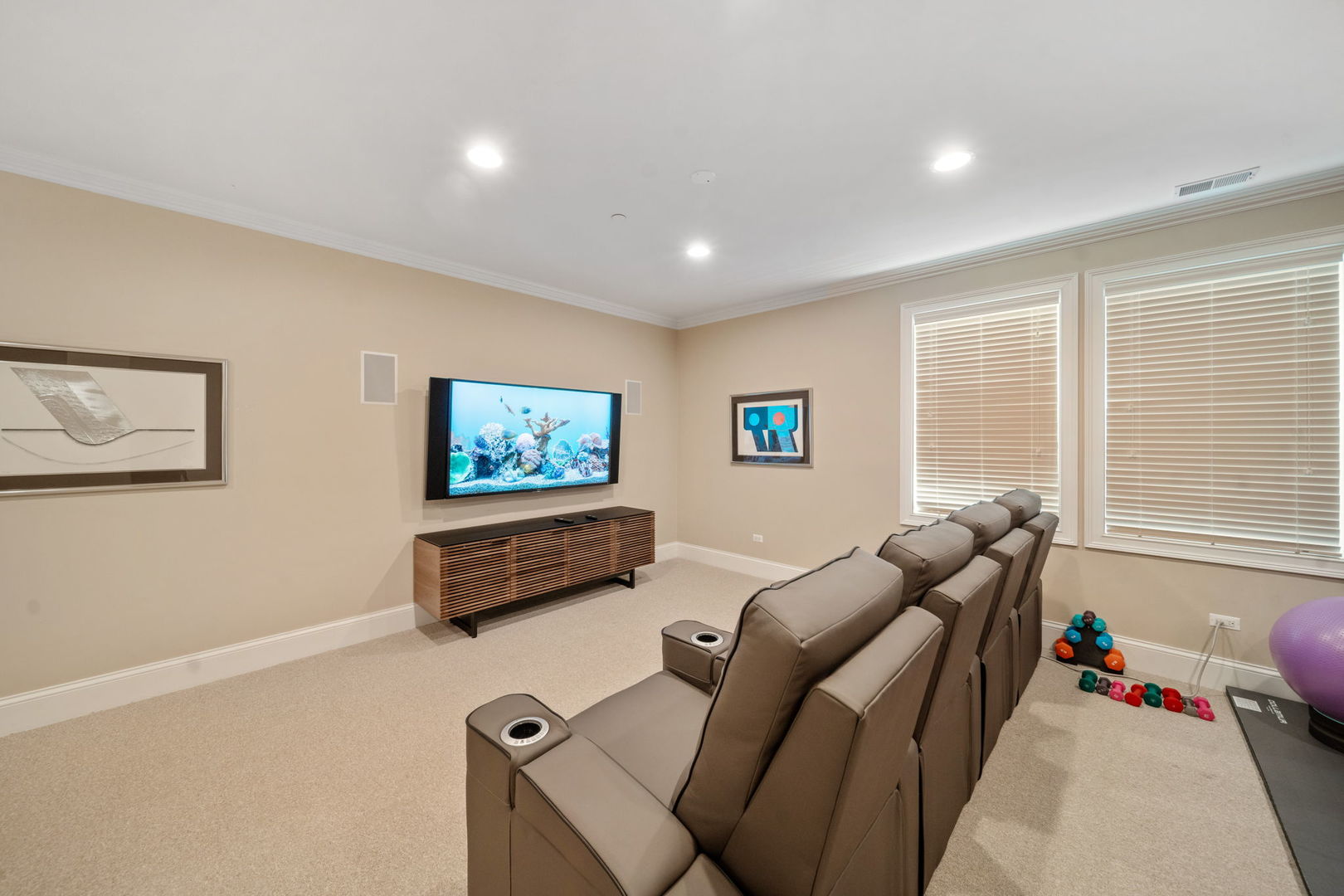 261 South Kenilworth Avenue Glen Ellyn IL 60137