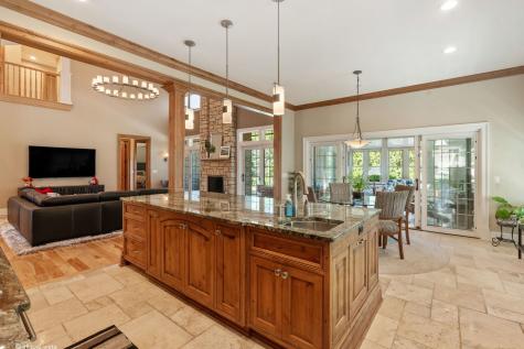 261 South Kenilworth Avenue Glen Ellyn IL 60137